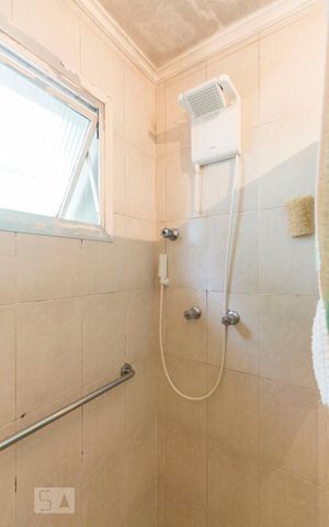 Casa para alugar com 220m², 4 quartos e 2 vagasSuíte - Quarto 3