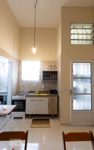 Studio para alugar com 32m², 1 quarto e sem vaga Studio para alugar com 32m², 1 quarto e sem vagaStudio