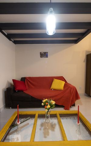 Studio para alugar com 32m², 1 quarto e sem vaga Studio para alugar com 32m², 1 quarto e sem vagaStudio