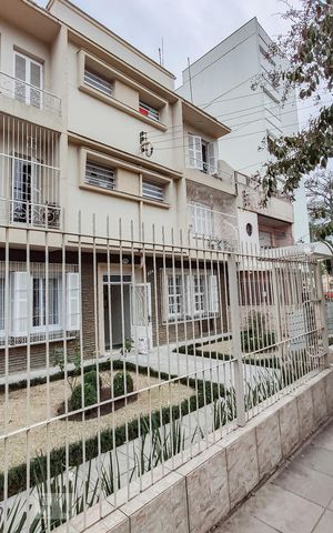 Apartamento à venda com 90m², 2 quartos e sem vaga Apartamento à venda com 90m², 2 quartos e sem vagaFachada