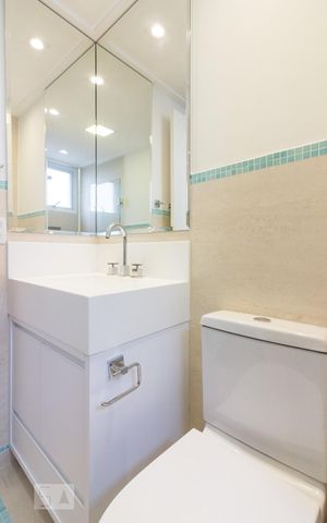 Apartamento para alugar com 205m², 3 quartos e 4 vagasBanheiro Suite 1