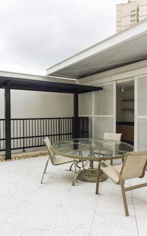 Apartamento para alugar com 205m², 3 quartos e 4 vagasÁrea comum - Churrasqueira