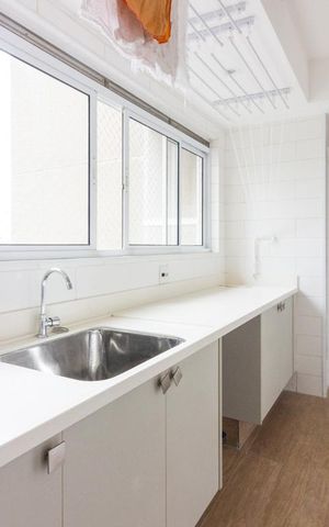 Apartamento para alugar com 205m², 3 quartos e 4 vagasÁrea de Serviço