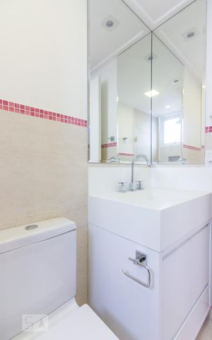 Apartamento para alugar com 205m², 3 quartos e 4 vagasBanheiro Suite 2