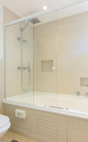 Apartamento para alugar com 205m², 3 quartos e 4 vagasBanheiro 2 Suite Master