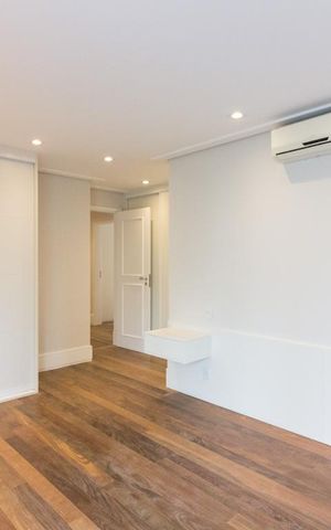 Apartamento para alugar com 205m², 3 quartos e 4 vagasSuite Master