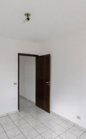 Casa à venda com 230m², 4 quartos e 5 vagas Casa à venda com 230m², 4 quartos e 5 vagasSuite