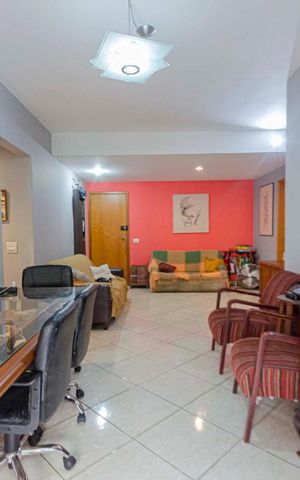 Apartamento à venda com 120m², 4 quartos e 2 vagasSala