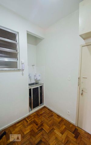 Studio para alugar com 32m², 1 quarto e sem vagaCozinha