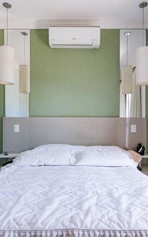 Casa de condomínio à venda com 350m², 4 quartos e 4 vagas Casa de condomínio à venda com 350m², 4 quartos e 4 vagasSuíte 2