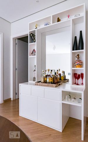 Casa de condomínio à venda com 350m², 4 quartos e 4 vagas Casa de condomínio à venda com 350m², 4 quartos e 4 vagasHall Andar Superior