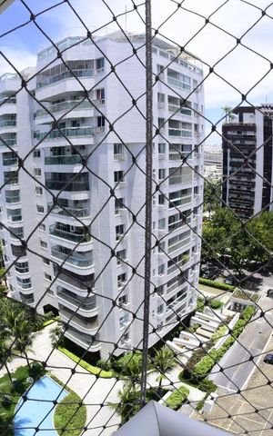Apartamento para alugar com 119m², 3 quartos e 2 vagasVista da varanda da Sala