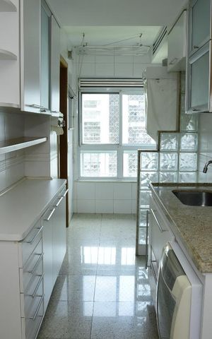 Apartamento para alugar com 119m², 3 quartos e 2 vagasCozinha