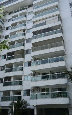 Apartamento para alugar com 119m², 3 quartos e 2 vagasFachada do bloco