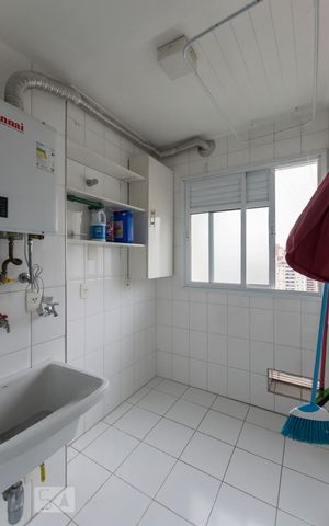 Apartamento para alugar com 64m², 2 quartos e 1 vagaÁrea de serviço