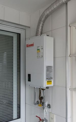 Apartamento para alugar com 64m², 2 quartos e 1 vagaÁrea de serviço (Aquecedor à gás)