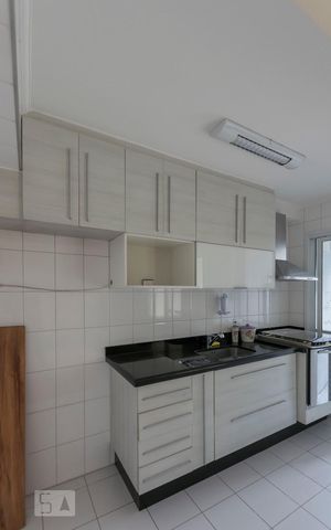 Apartamento para alugar com 64m², 2 quartos e 1 vagaCozinha (Armários)