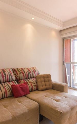 Apartamento para alugar com 70m², 2 quartos e 2 vagasSala