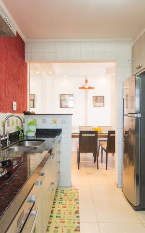 Apartamento para alugar com 70m², 2 quartos e 2 vagasCozinha