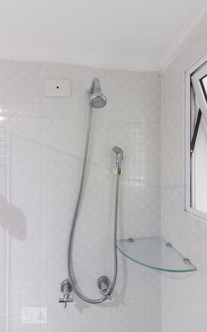 Apartamento para alugar com 70m², 2 quartos e 2 vagasBanheiro