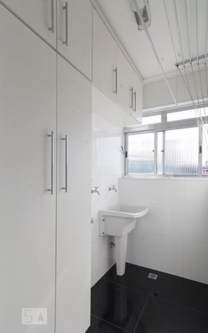 Apartamento para alugar com 70m², 2 quartos e 1 vagaLavanderia