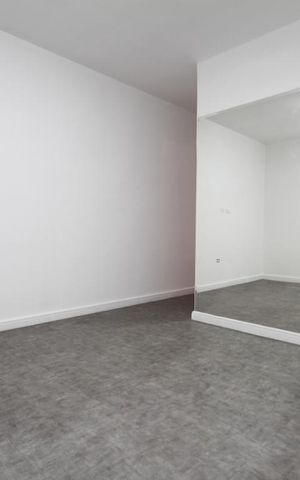 Casa à venda com 130m², 3 quartos e 2 vagasSuíte 1
