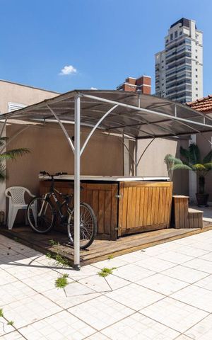 Casa para alugar com 270m², 3 quartos e 4 vagasQuintal