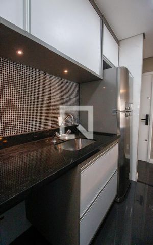 Apartamento para alugar com 69m², 2 quartos e 2 vagasCozinha