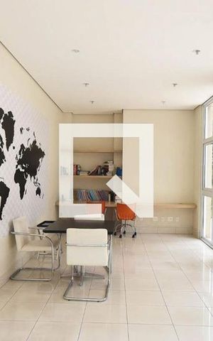 Apartamento para alugar com 69m², 2 quartos e 2 vagas Apartamento para alugar com 69m², 2 quartos e 2 vagasÁrea comum - Sala de Reunião