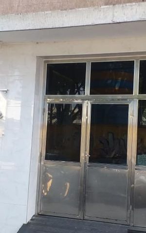 Apartamento à venda com 40m², 1 quarto e sem vaga Apartamento à venda com 40m², 1 quarto e sem vagaEntrada