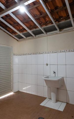 Casa à venda com 136m², 3 quartos e 4 vagas Casa à venda com 136m², 3 quartos e 4 vagasCozinha e Área de Serviço