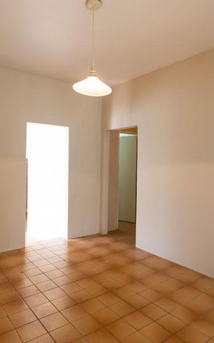 Casa à venda com 136m², 3 quartos e 4 vagas Casa à venda com 136m², 3 quartos e 4 vagasSala de Estar