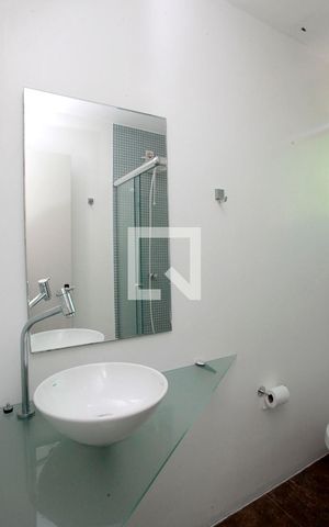 Apartamento à venda com 43m², 1 quarto e sem vagaBanheiro