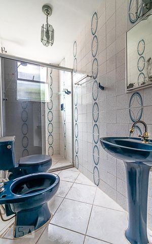 Apartamento à venda com 60m², 2 quartos e 1 vaga Apartamento à venda com 60m², 2 quartos e 1 vagaBanheiro
