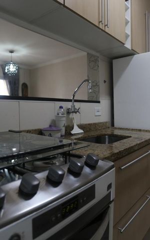 Apartamento para alugar com 68m², 2 quartos e 2 vagasCozinha