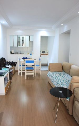Apartamento para alugar com 60m², 2 quartos e 1 vagaSala