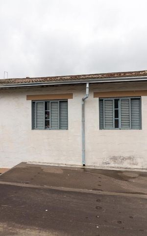 Casa à venda com 357m², 4 quartos e 4 vagasVista varanda quarto 1 suíte
