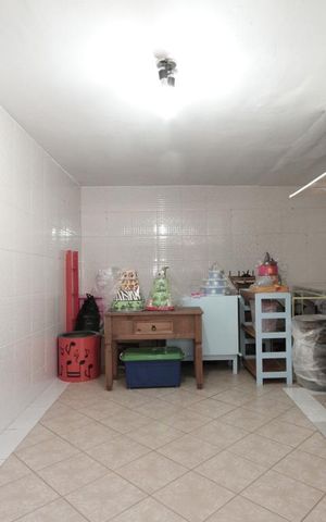 Casa à venda com 75m², 2 quartos e 1 vagaGaragem