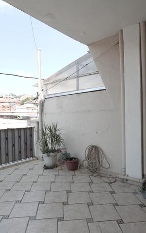 Casa à venda com 75m², 2 quartos e 1 vagaQuintal Frente