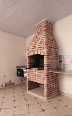 Casa à venda com 75m², 2 quartos e 1 vagaChurrasqueira