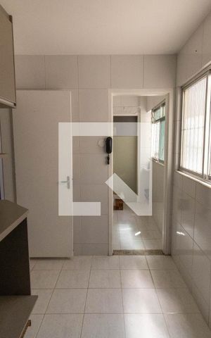 Apartamento para alugar com 70m², 2 quartos e sem vaga Apartamento para alugar com 70m², 2 quartos e sem vagaCozinha