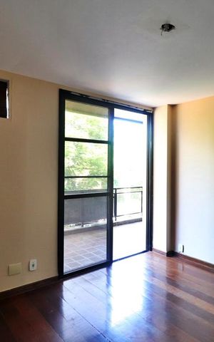Apartamento à venda com 146m², 3 quartos e 2 vagasSuíte