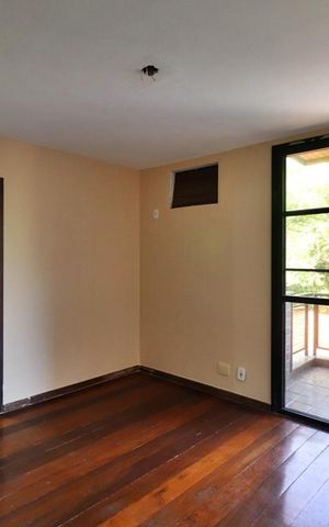 Apartamento à venda com 146m², 3 quartos e 2 vagasSuíte