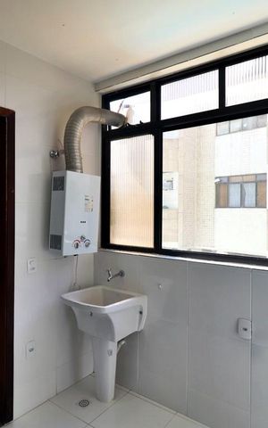 Apartamento à venda com 146m², 3 quartos e 2 vagasÁrea de Serviço