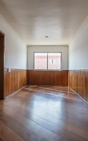Apartamento à venda com 55m², 2 quartos e 1 vaga Apartamento à venda com 55m², 2 quartos e 1 vagaSala