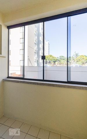 Apartamento à venda com 61m², 2 quartos e 1 vaga Apartamento à venda com 61m², 2 quartos e 1 vagaVaranda da Sala