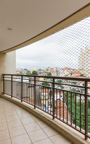 Apartamento para alugar com 130m², 3 quartos e 3 vagasVaranda