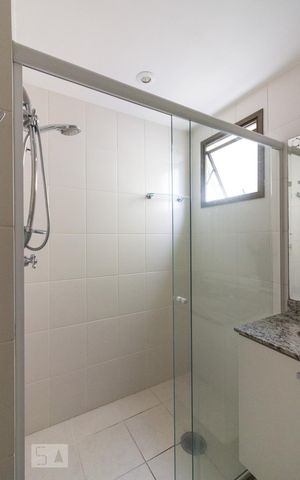 Apartamento para alugar com 130m², 3 quartos e 3 vagasBanheiro 1 Suite 2
