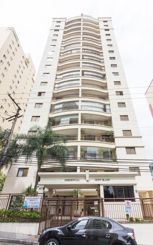 Apartamento para alugar com 130m², 3 quartos e 3 vagasFachada