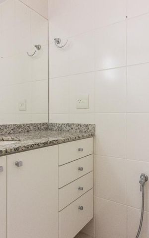 Apartamento para alugar com 130m², 3 quartos e 3 vagasBanheiro 1 Suite 2